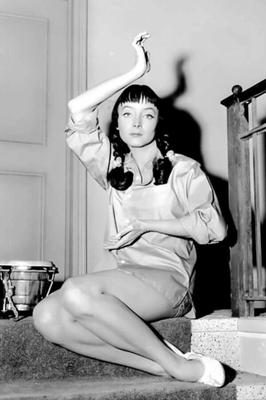 Carolyn Jones