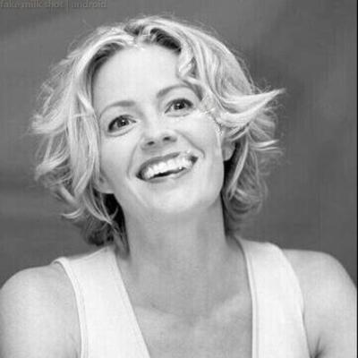 Elizabeth Shue facials