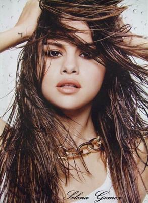 Selena Gomez Gets Creamy Tribute