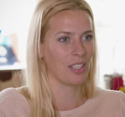 Eu preciso foder Sara Pascoe