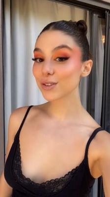 Kira Kosarin/atriz americana