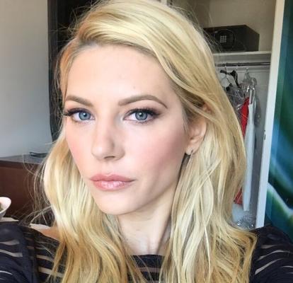 KATHERYN WINNOCK ASA LAGETHA - OS VIKINGS