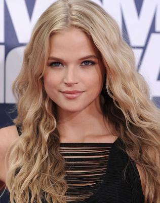 Gabriella Wilde / Actrice anglaise