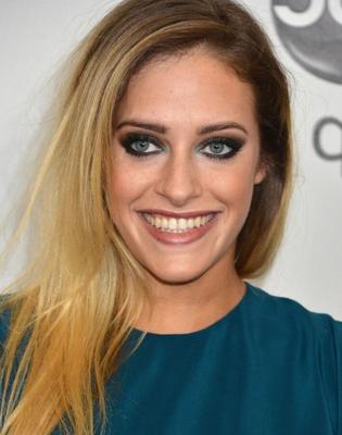 Carly Chaikin