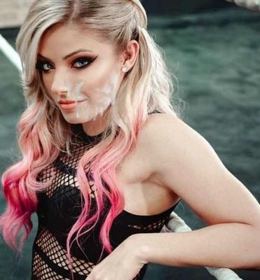 WWE Alexa Bliss Gesichtsbehandlung