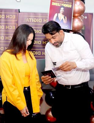 Sunny Leone receiving her golden visa in Dubai