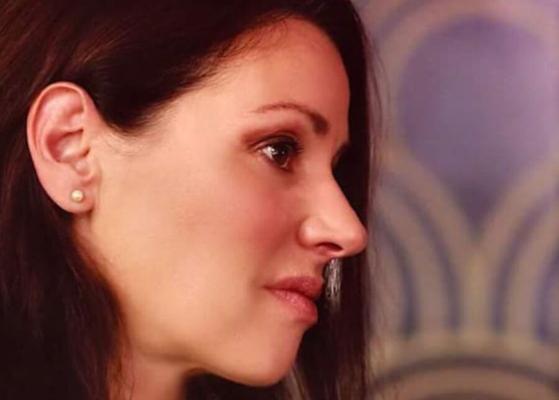 Beautiful Noses (Tina Arena)