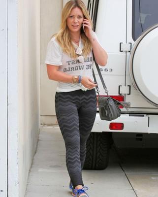 Hilary Duff Pé de Camelo