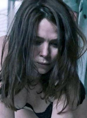 Anna Friel - La experiencia de la novia