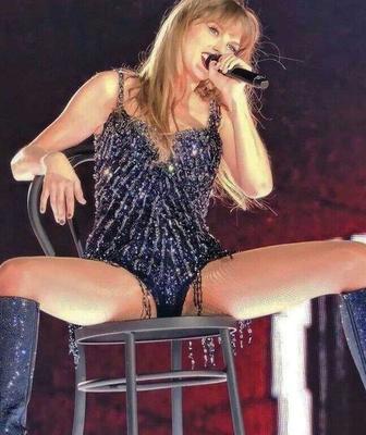 Тейлор Свифт Eras Tour Sexy