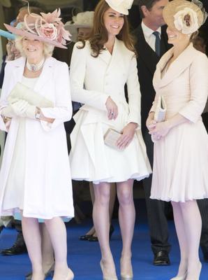 Duchess of Cambridge - The Ultimate Tan Pantyhose Fuck