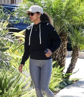 Halle Berry cameltoe