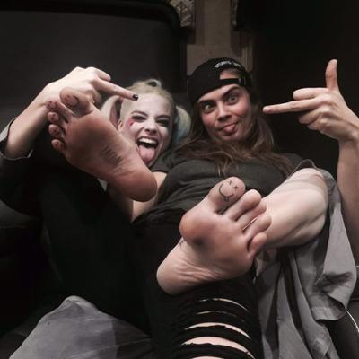 MARGOT ROBBIE shows off her HOT FEET