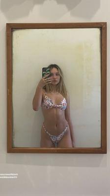 Compilation de bikinis de Maddie Ziegler -