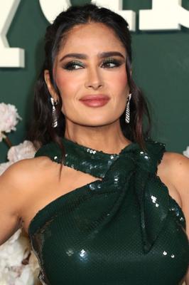 Salma Hayek participa do BabyBaby Gala no Pacific Design Center