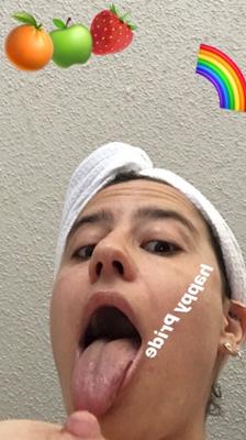 Ilana Glazer licking her big Jewish tits!