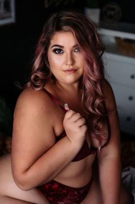 Sam Paige Belleza Enorme Culo Sexy BBW Chica Celebridad Fotos Calientes Mixtas