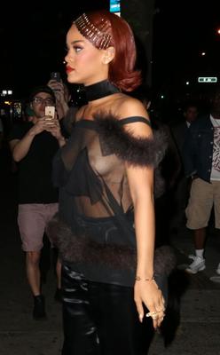 Celebrities oops and sexy outfit