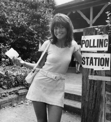 Sally Geeson, salope vintage