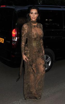 Kim Kardashian Vogue th Gala