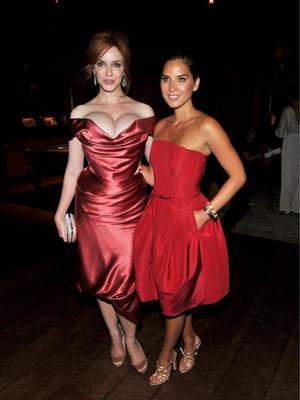 CHRISTINA HENDRICKS & OLIVIA MUNN