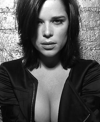 Neve Campbell