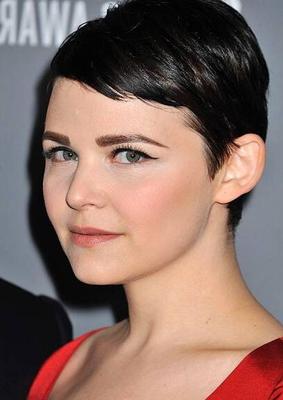 Ginnifer Goodwin / American Actress #