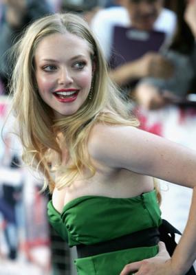 Amanda Seyfried em verde