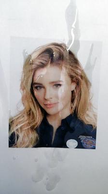 Трибьют спермы для Chloe Moretz