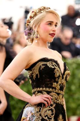 Emilia Clarke 2