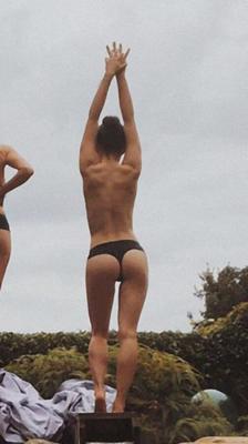 Maise Williams Melhor Bunda Plus