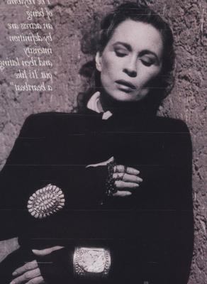 Nägel – Faye Dunaway