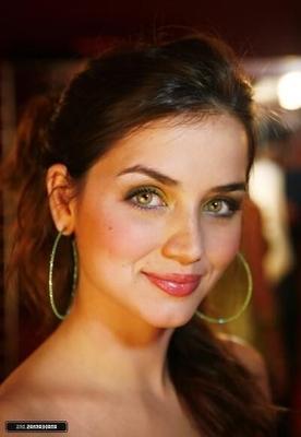 Ana de Armas es hermosa 1