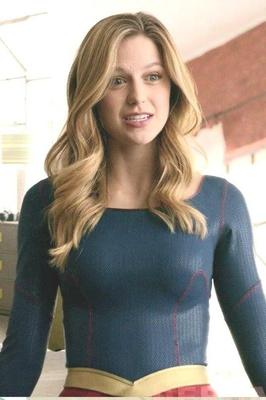 Melissa Benoist Supergirl