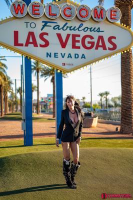 Sofie Marie WW Vegas Bikini LV Sign