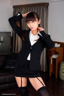 長谷真理香 女子校生制服