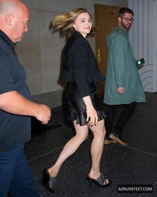 Chloe Grace Moretz Sexy Feet