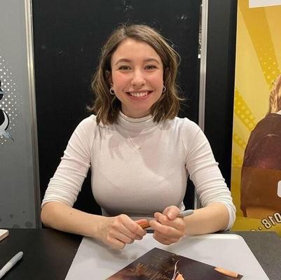 Katelyn Nacon Lover