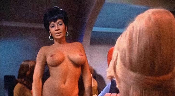 Nichelle Nichols Uhuraはそれをすべてむさぼります